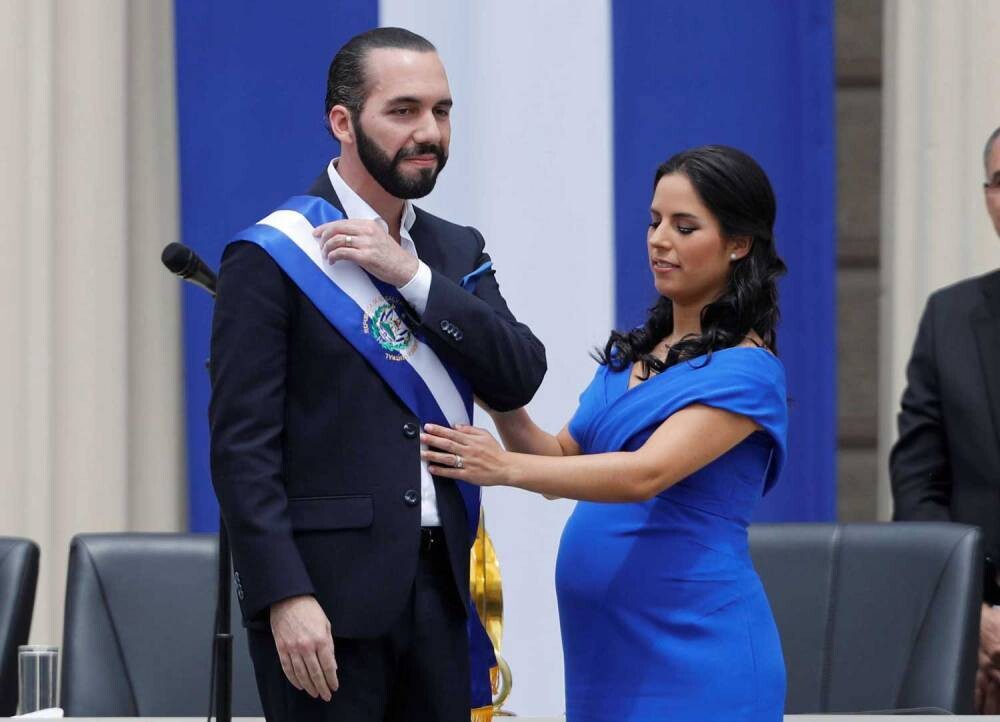 Нажиб Букеле вступил во второй срок президента Сальвадора